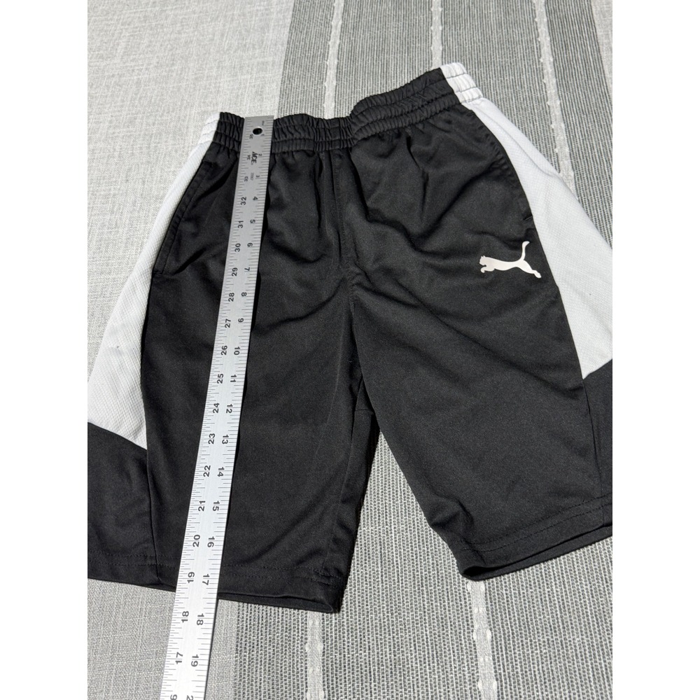 Puma Boys Black White Athletic Soccer Shorts‎ Size Medium 10-12 Activewear